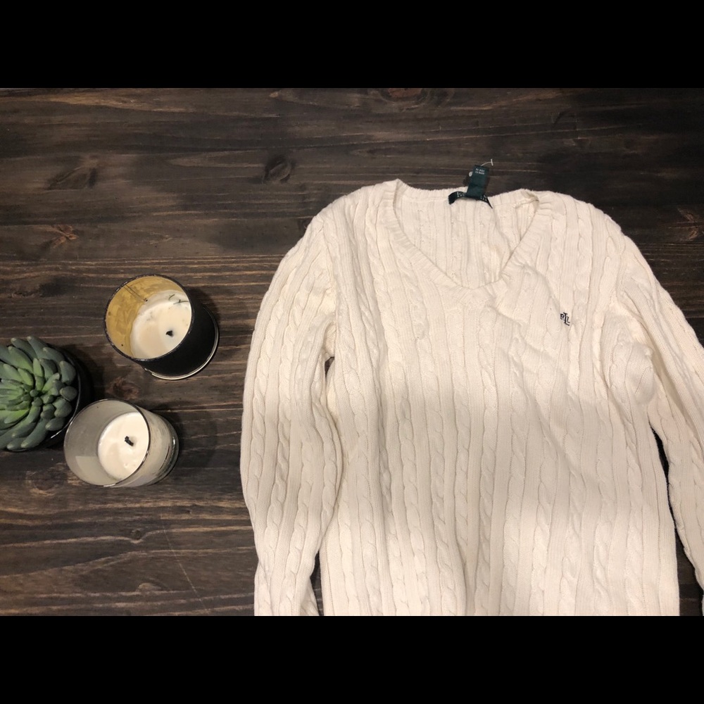 Ralph Lauren V Neck Cable Neck Sz Medium